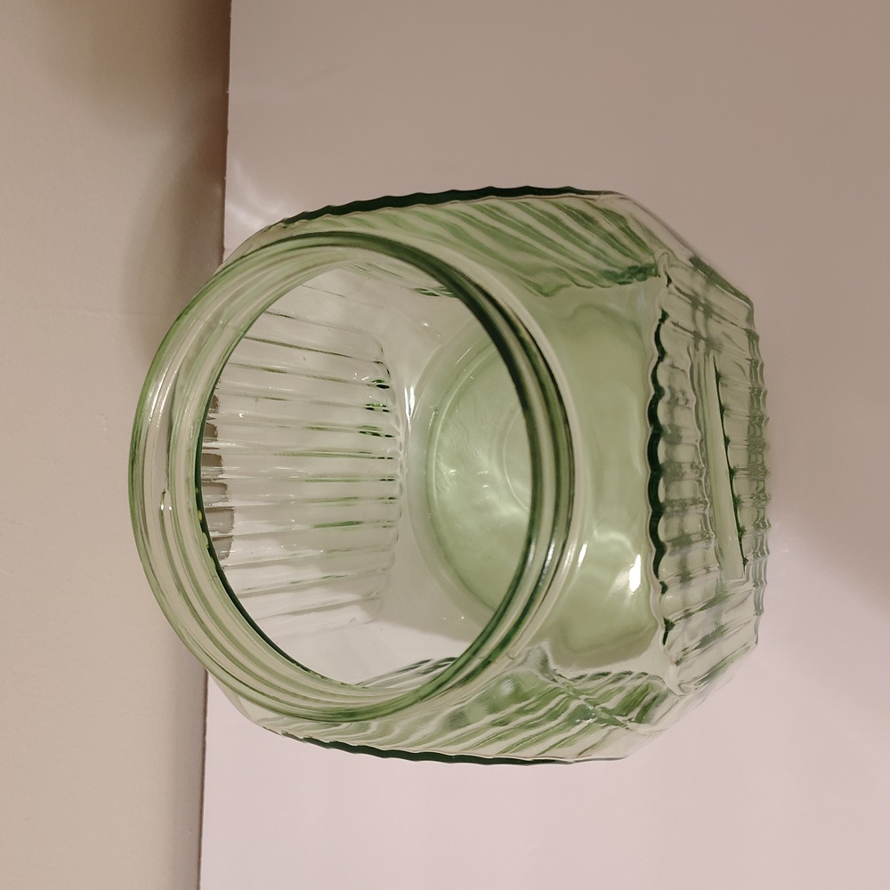 Vaseline Uranium Canister Jar - Picture 2 of 8